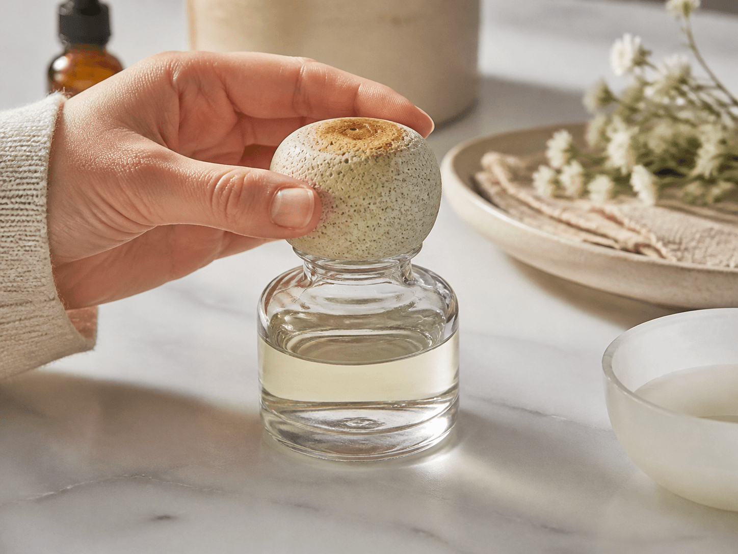 Aroma Stone Bottle used for a porous component that discolors in a staining and life setting