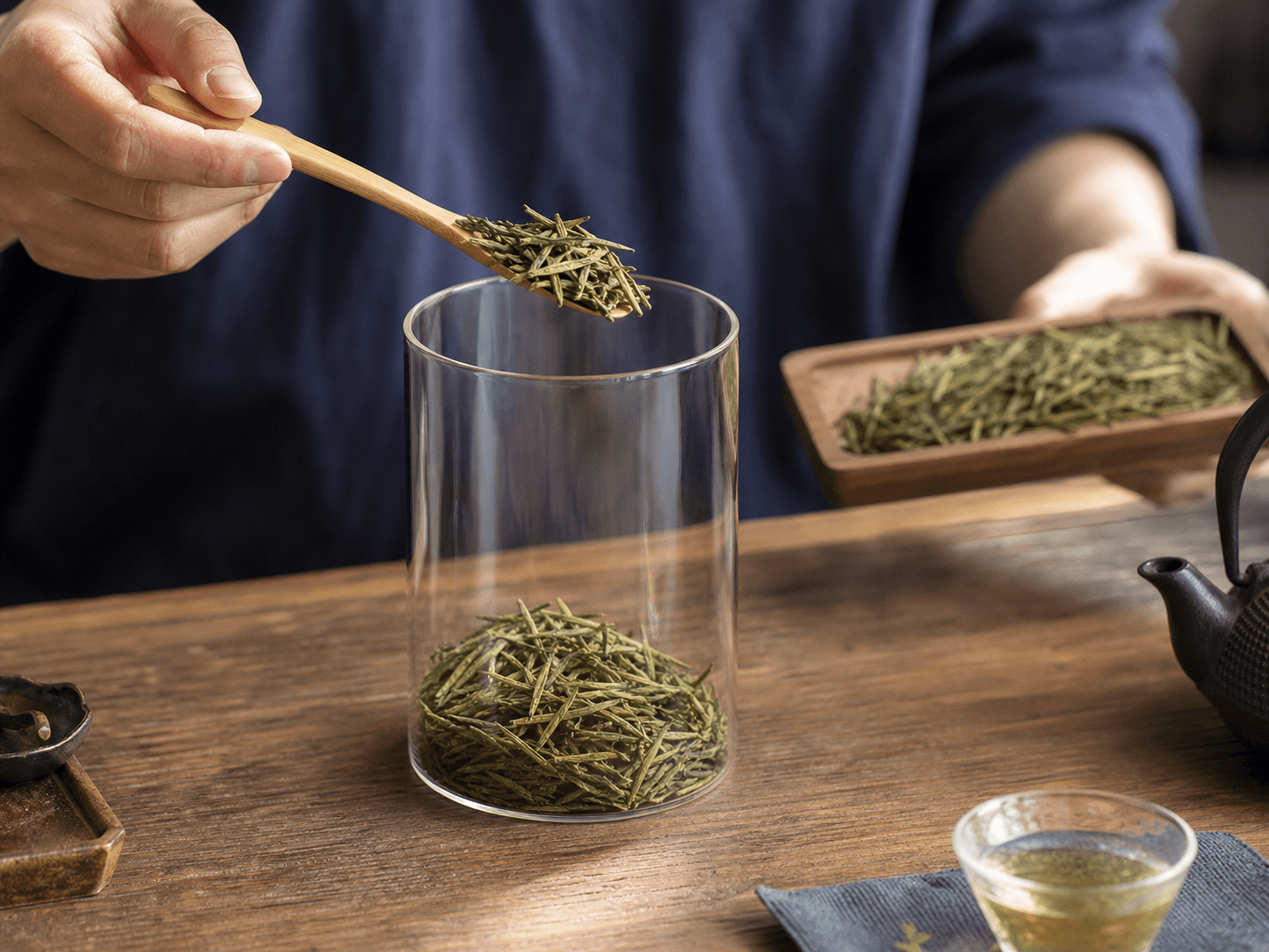 Tea Canister used for flat, needle & curled styles in a green tea setting