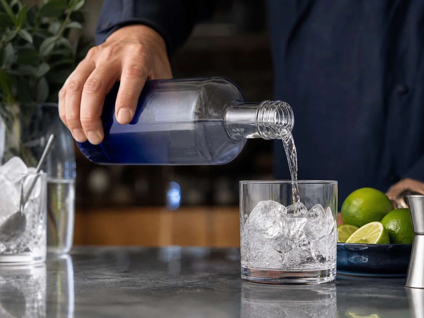 Bouteille à dégradé pulvérisé pour vodka, gin et spiritueux aromatisés